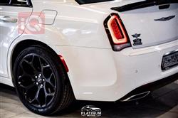 کرایسلەر 300